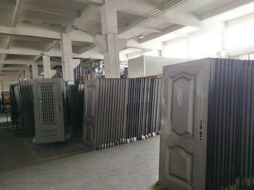 聚氨酯發(fā)泡填充防盜門(mén) 高壓機器(圖1) 聚氨酯發(fā)泡填充防盜門(mén)案例